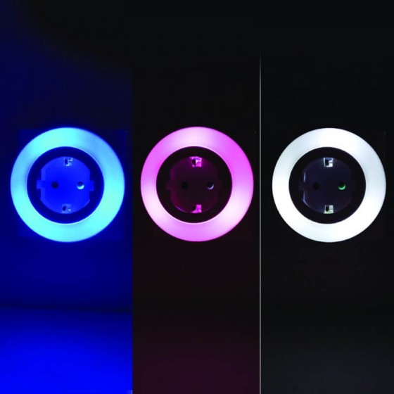 Φωτάκι νυκτός LED RGB με πρίζα σούκο και φωτοκύτταρο