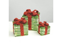 Δώρα Χριστουγέννων διακοσμητικά πράσινα με κόκκινη κορδέλα σετ 3 τμχ