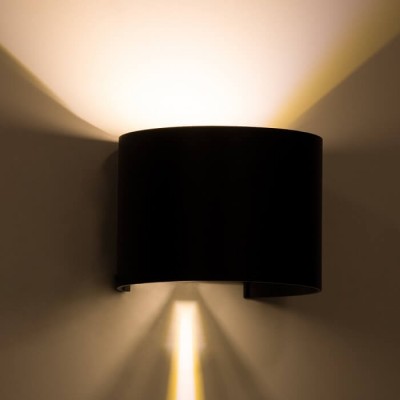 Οβάλ απλίκα μαύρη LED 2700K με ρυθμιζόμενη γωνία 10°-60°